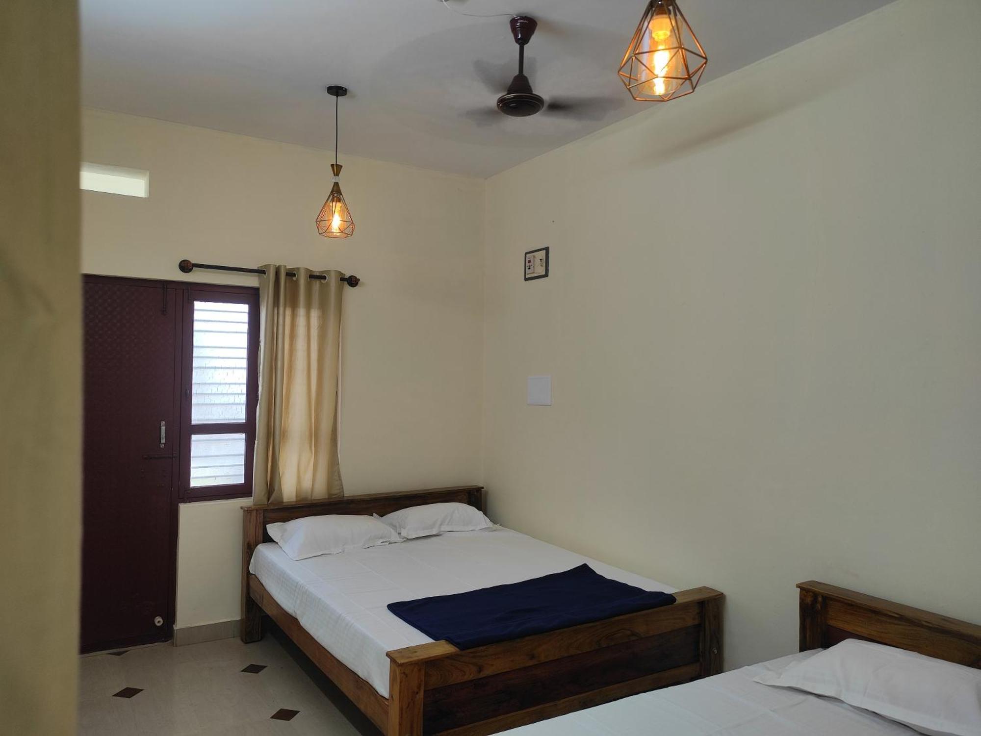 Nest Inn Service Rooms Chikmagalur Exterior photo
